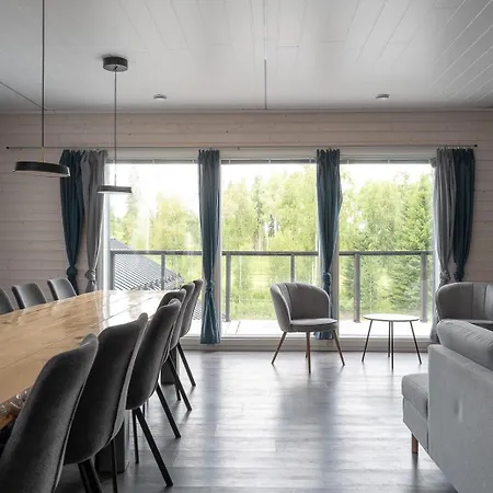 Leijonanluola 30 Persons, Near The Golf Course Incl Sauna فيلة